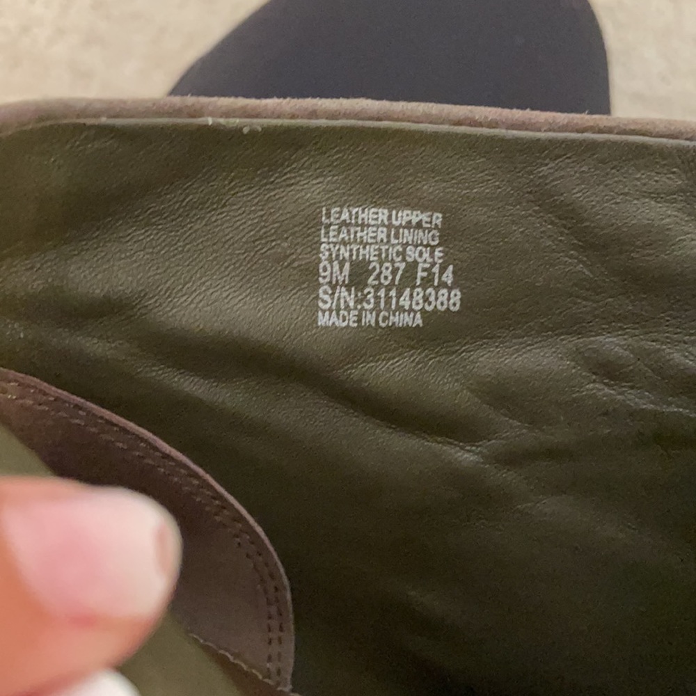 Tory Burch Lan Grey Fulton Suede Boots - Picture 4 of 5